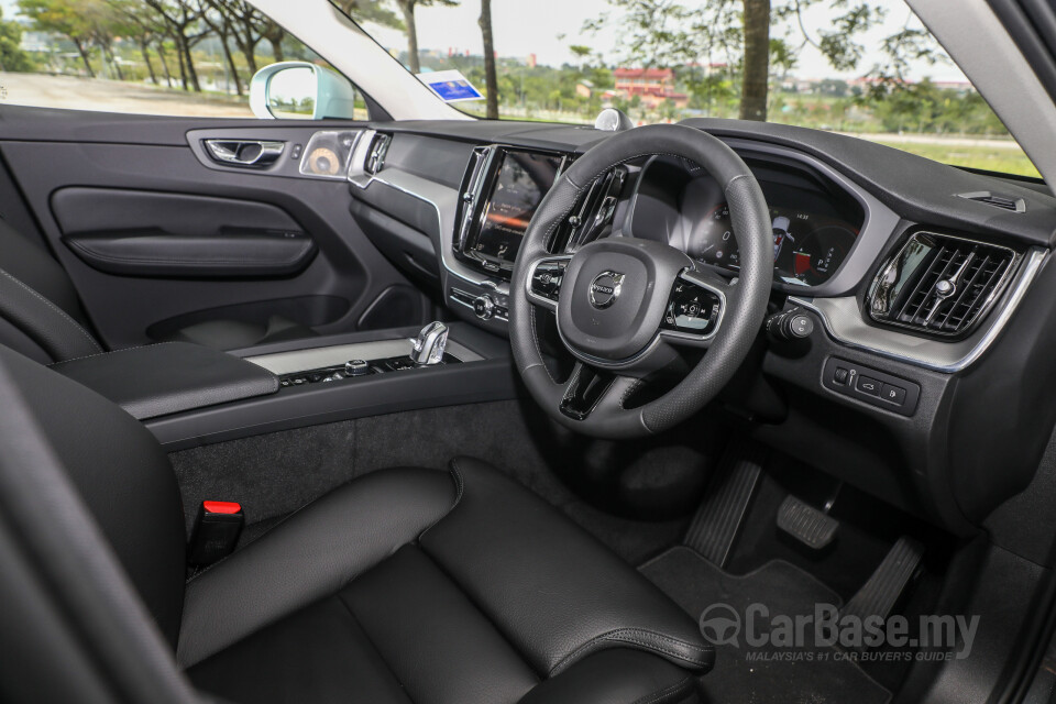 Proton Exora Mk1 RC (2019) Interior