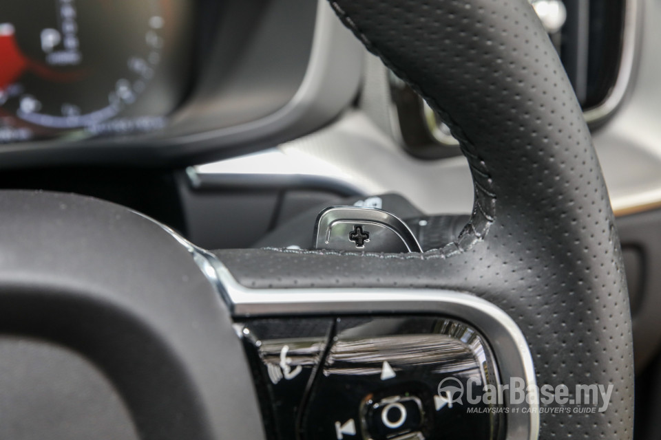 Volvo XC60 Mk2 (2018) Interior