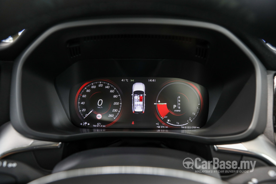 Volvo XC60 Mk2 (2018) Interior