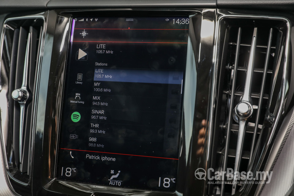 Volvo XC60 Mk2 (2018) Interior