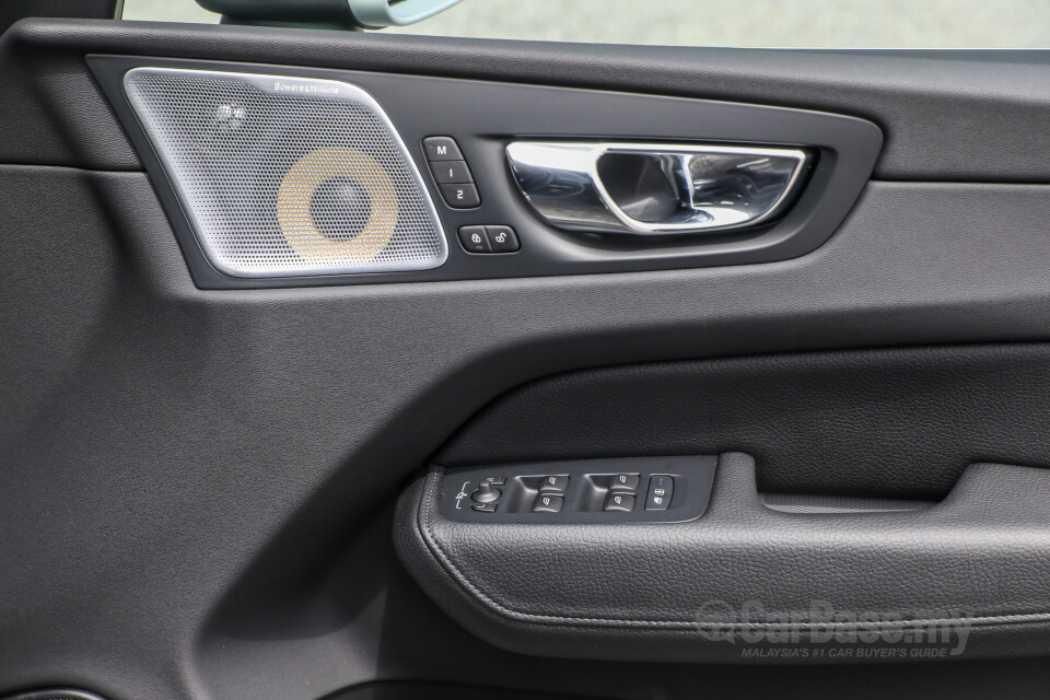 Chevrolet Cruze J300 (2012) Interior