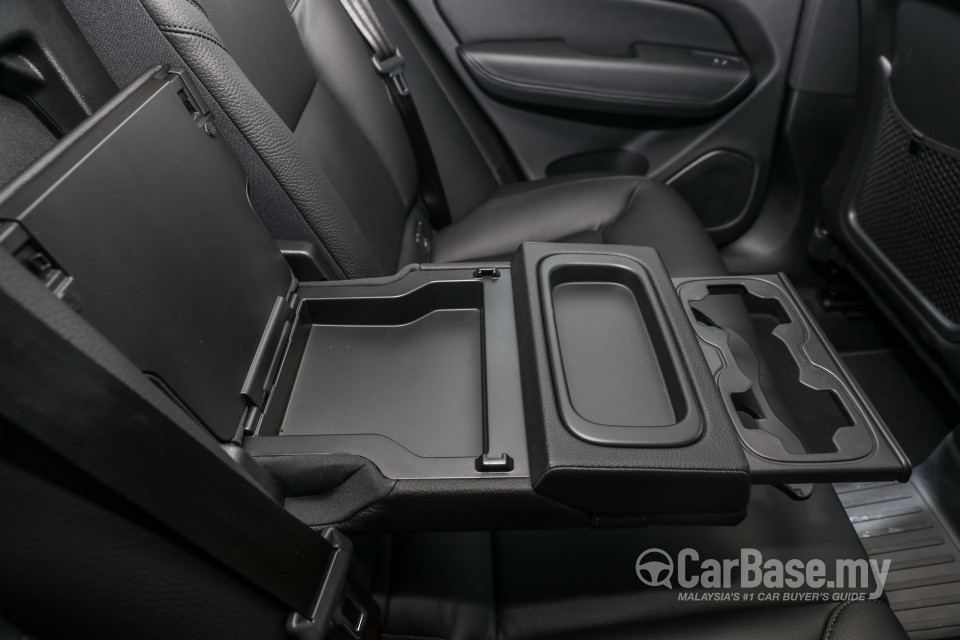 Volvo XC60 Mk2 (2018) Interior