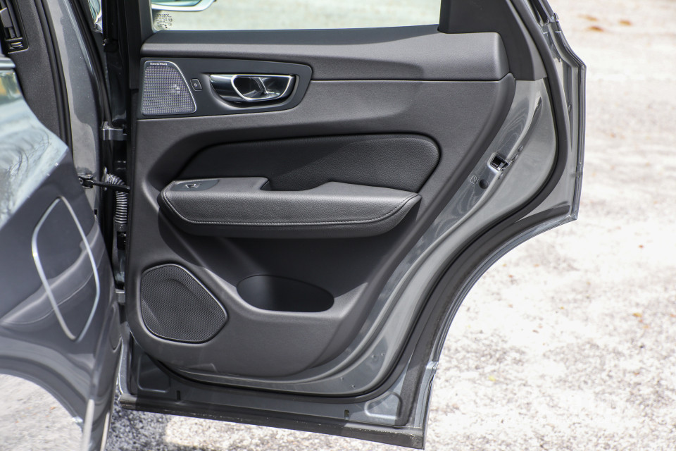 Volvo XC60 Mk2 (2018) Interior
