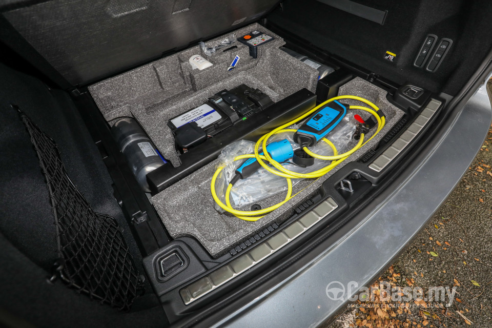Volvo XC60 Mk2 (2018) Interior