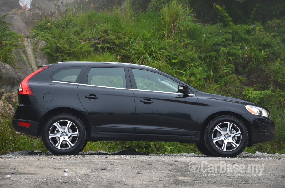 Volvo XC60 Mk1 (2013) Exterior