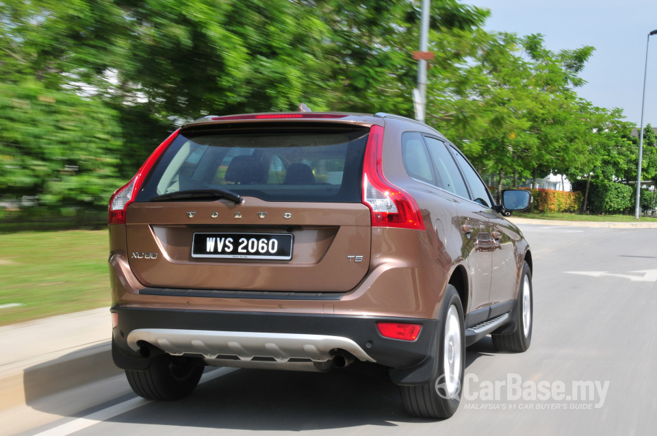 Volvo XC60 Mk1 (2013) Exterior