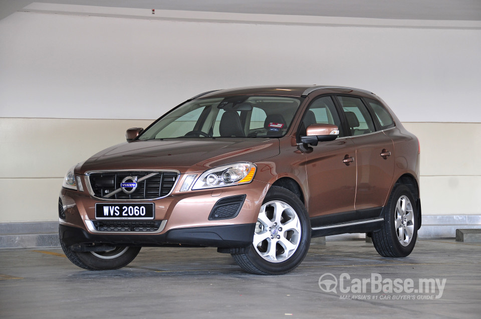 Volvo XC60 Mk1 (2013) Exterior