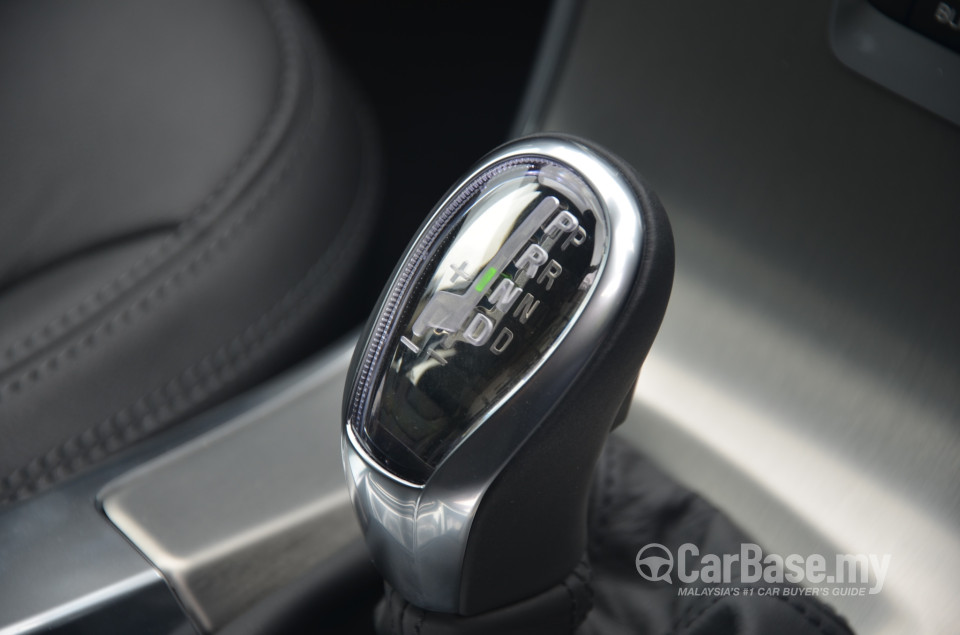Volvo XC60 Mk1 (2013) Interior