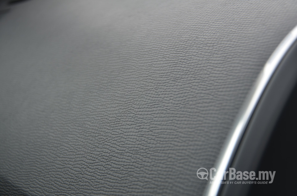 Volvo XC60 Mk1 (2013) Interior