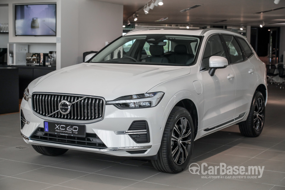 Volvo XC60 Mk2 Facelift (2021) Exterior
