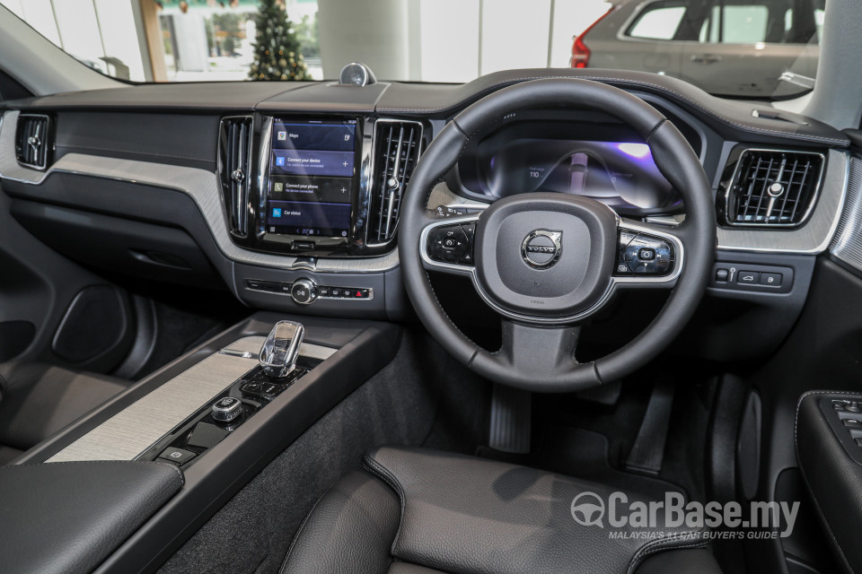 Volvo XC60 Mk2 Facelift (2021) Interior