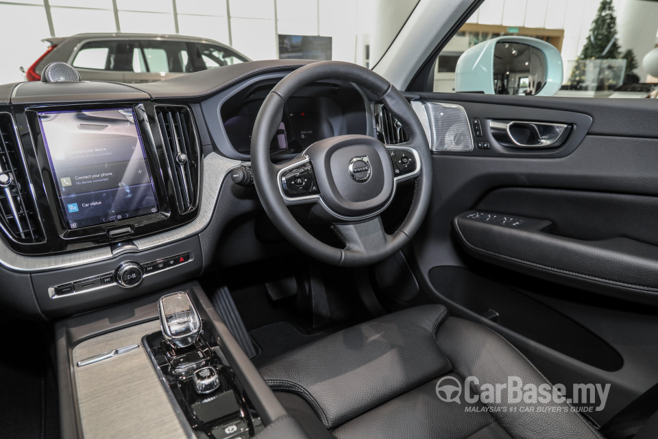 Volvo XC60 Mk2 Facelift (2021) Interior