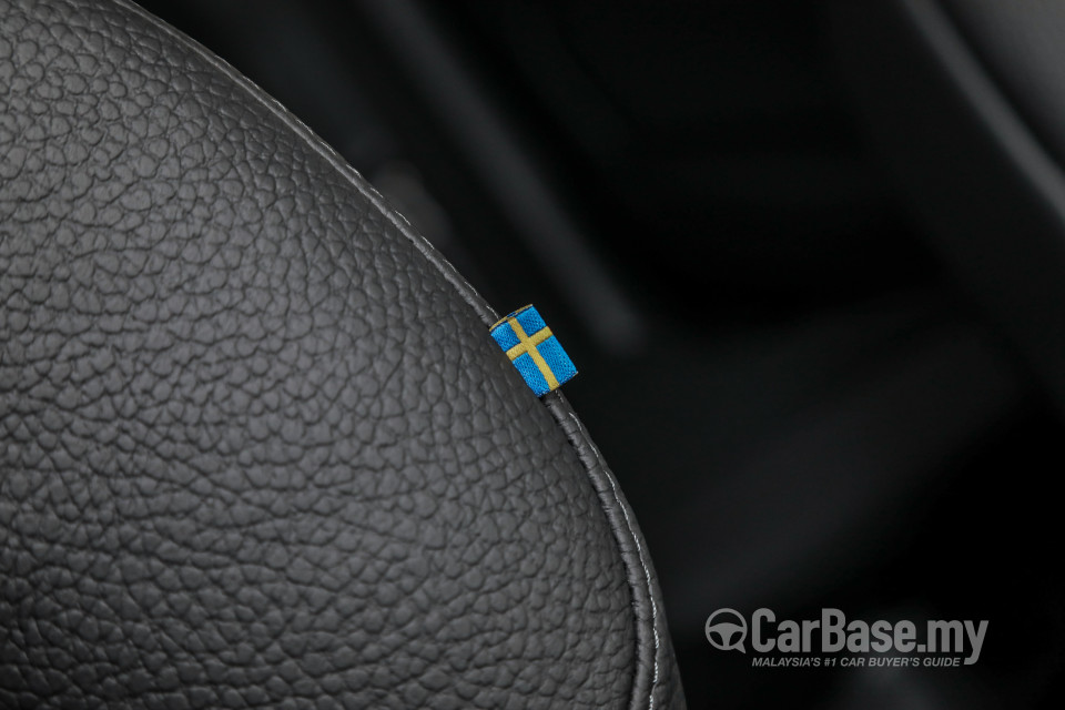 Volvo XC60 Mk2 Facelift (2021) Interior