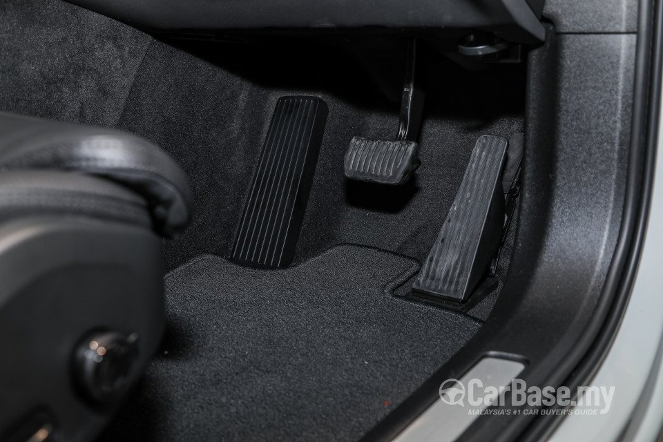 Volvo XC60 Mk2 Facelift (2021) Interior