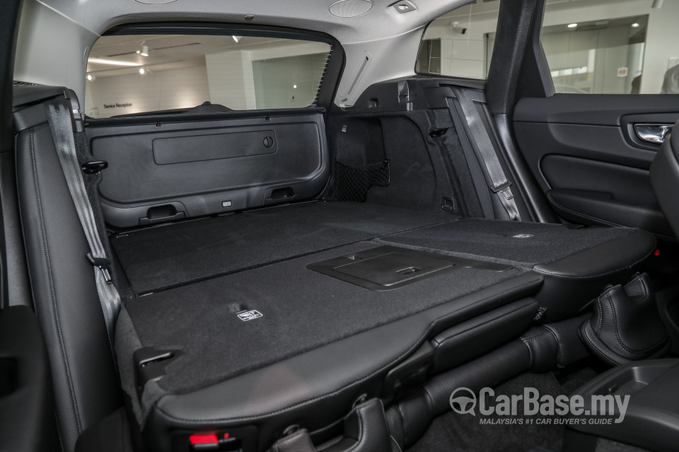 Volvo XC60 Mk2 Facelift (2021) Interior