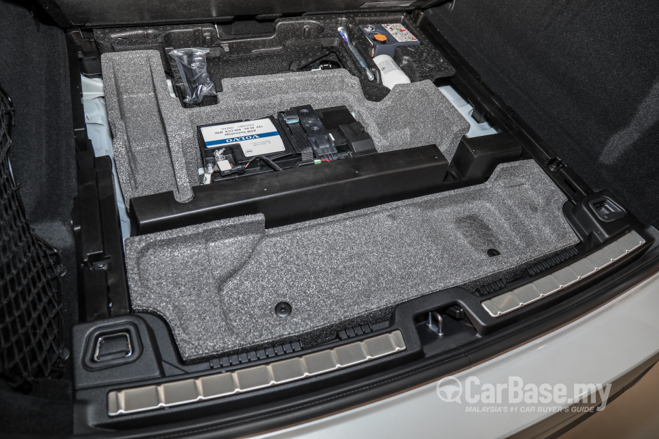 Volvo XC60 Mk2 Facelift (2021) Interior