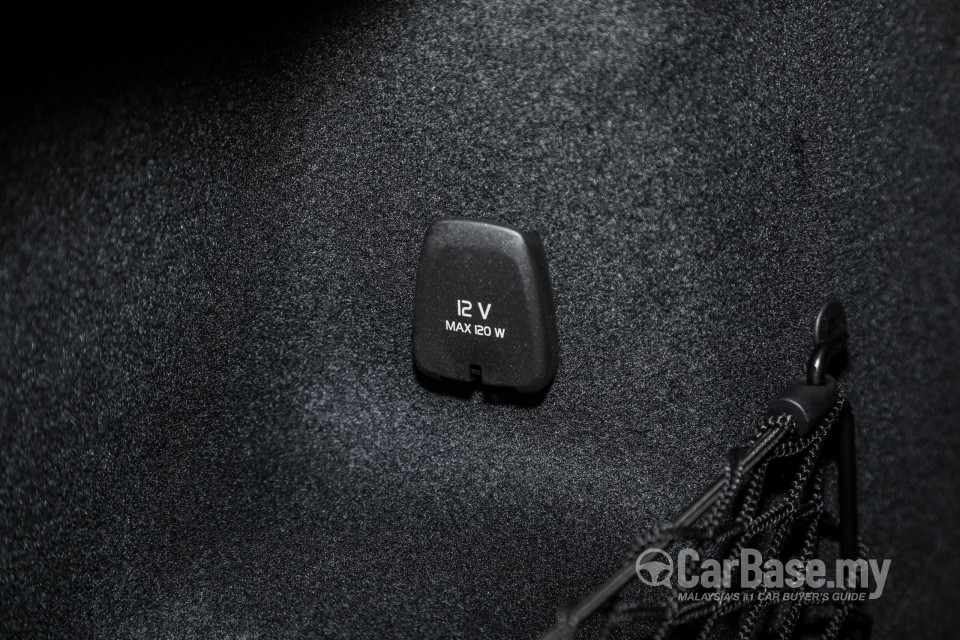 Volvo XC60 Mk2 Facelift (2021) Interior