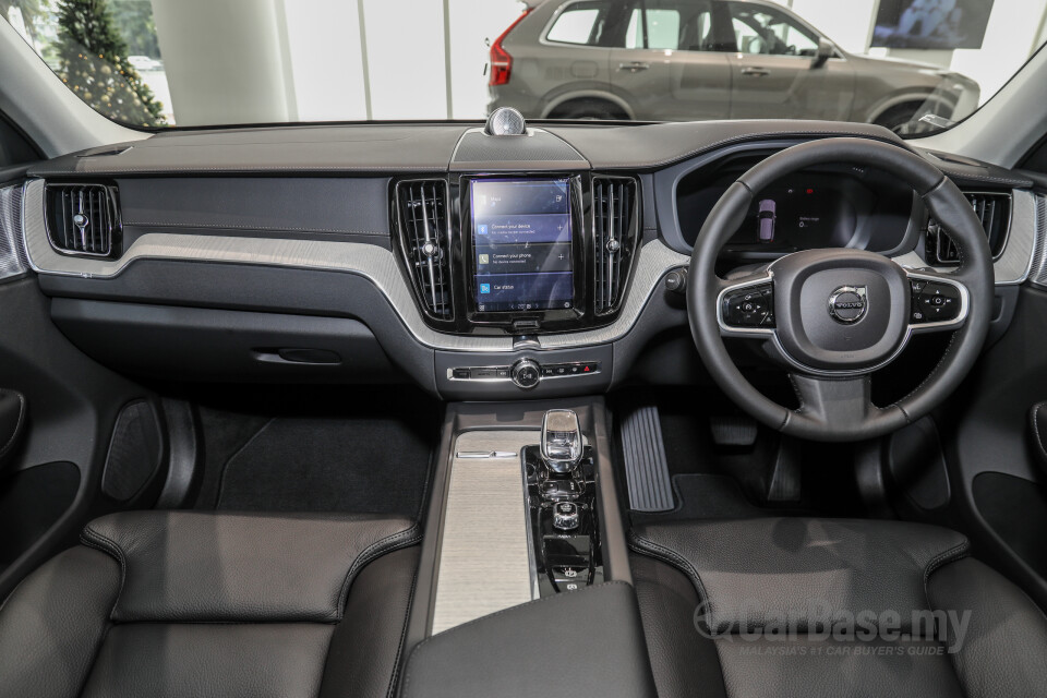 Volvo XC60 Mk2 Facelift (2021) Interior