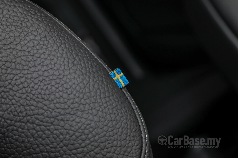 Volvo XC60 Mk2 Facelift (2021) Interior