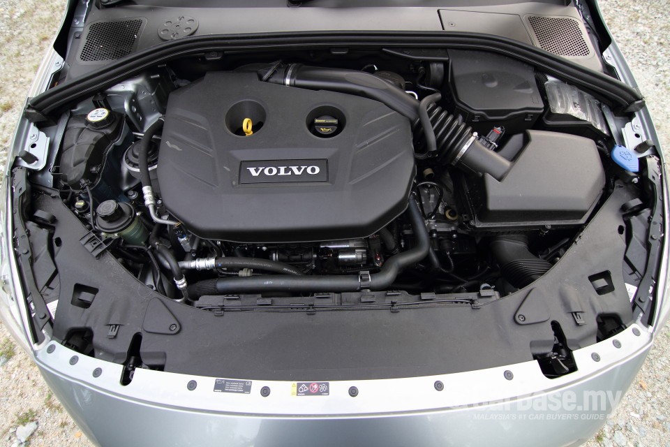 Volvo S60 Mk2 (2011) Exterior