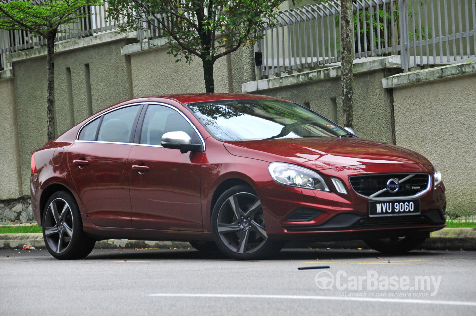 Volvo S60 Mk2 (2011) Exterior