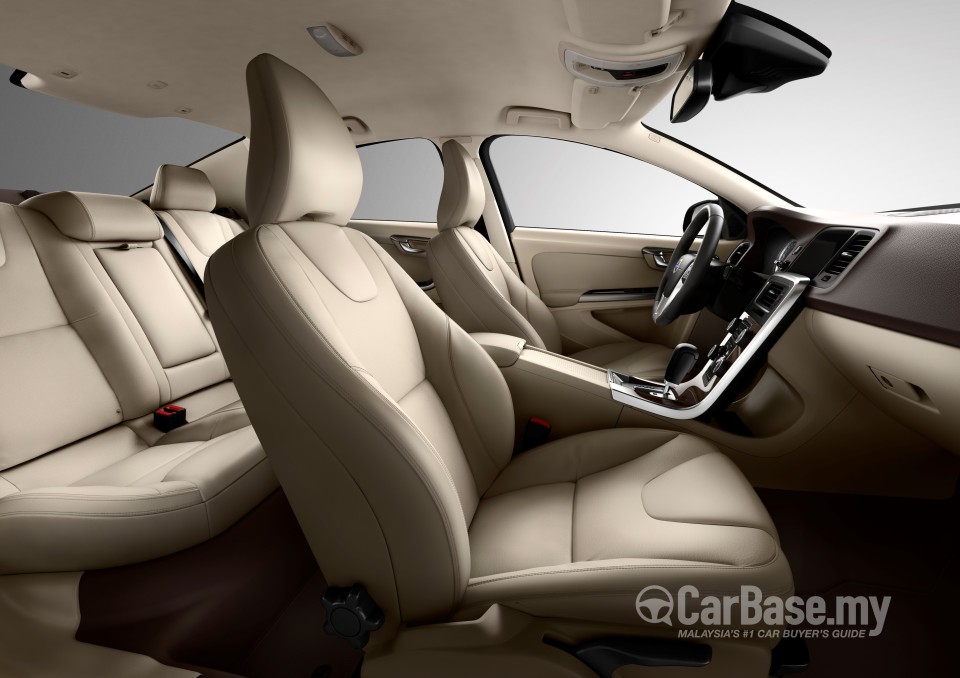 Volvo S60 Mk2 (2011) Interior