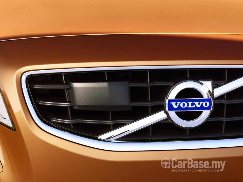Volvo S60 Mk2 (2011) Interior