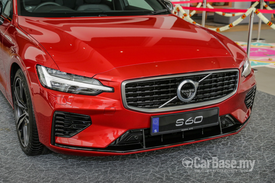 Volvo S60 Mk3 (2019) Exterior