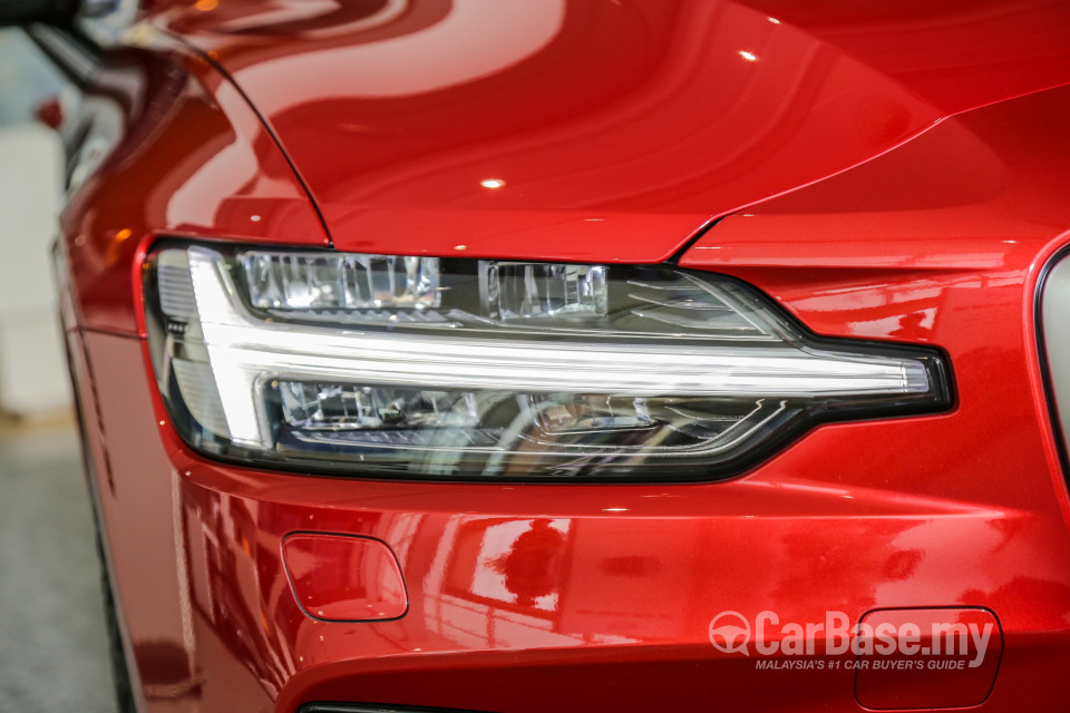 Volvo S60 Mk3 (2019) Exterior