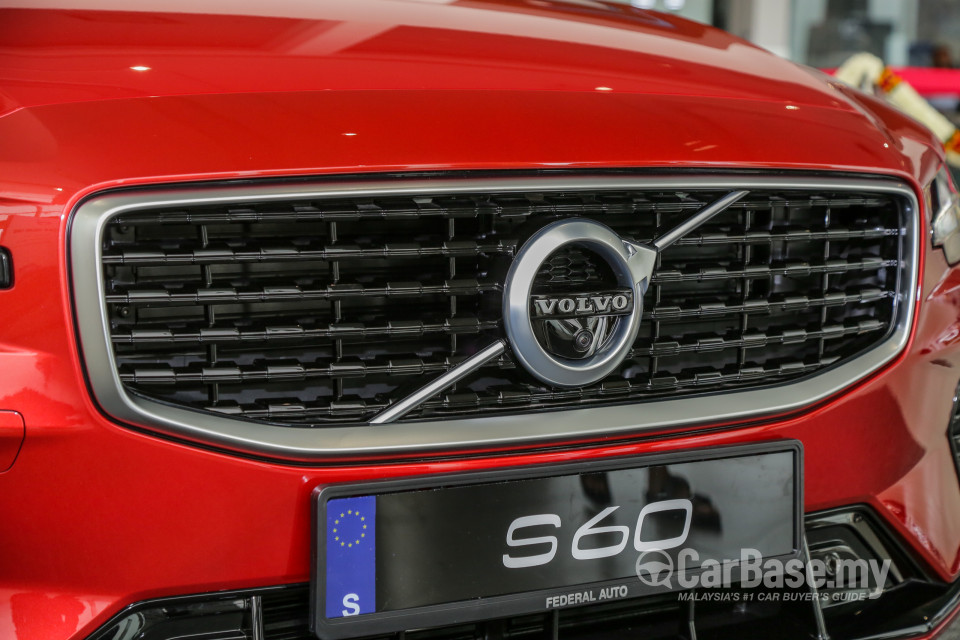 Volvo S60 Mk3 (2019) Exterior