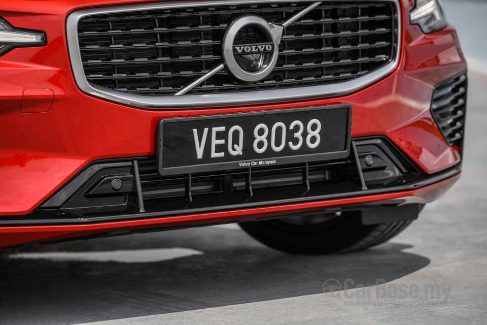 Volvo S60 Mk3 (2019) Exterior