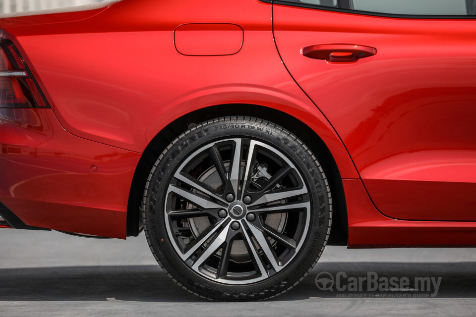 Volvo S60 Mk3 (2019) Exterior