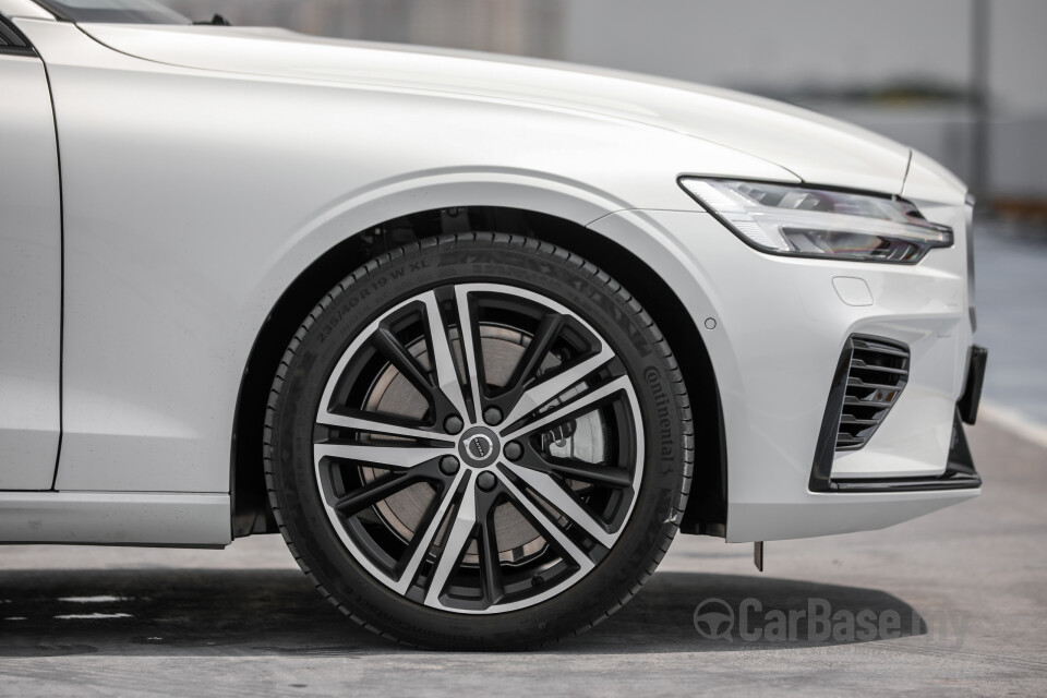Volvo S60 Mk3 (2019) Exterior