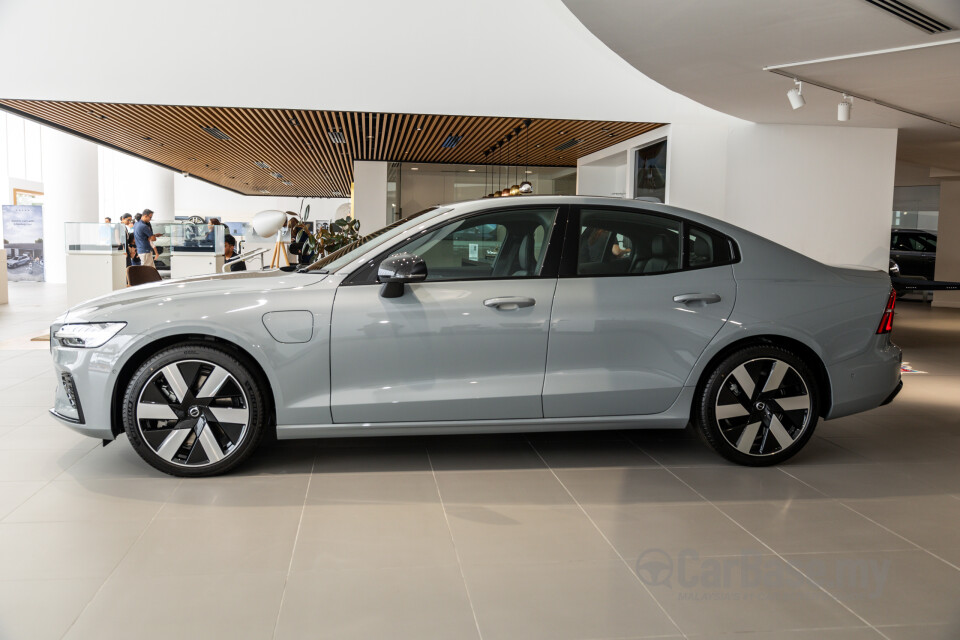 Volvo S60 Mk3 (2019) Exterior