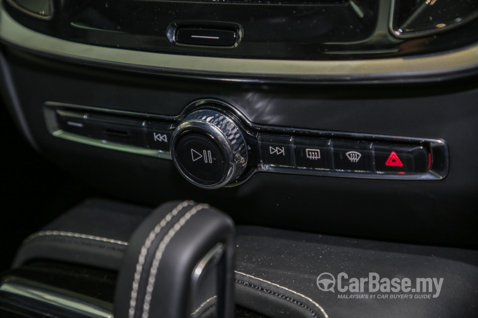 Volvo S60 Mk3 (2019) Interior