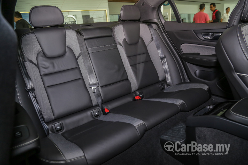 Volvo S60 Mk3 (2019) Interior
