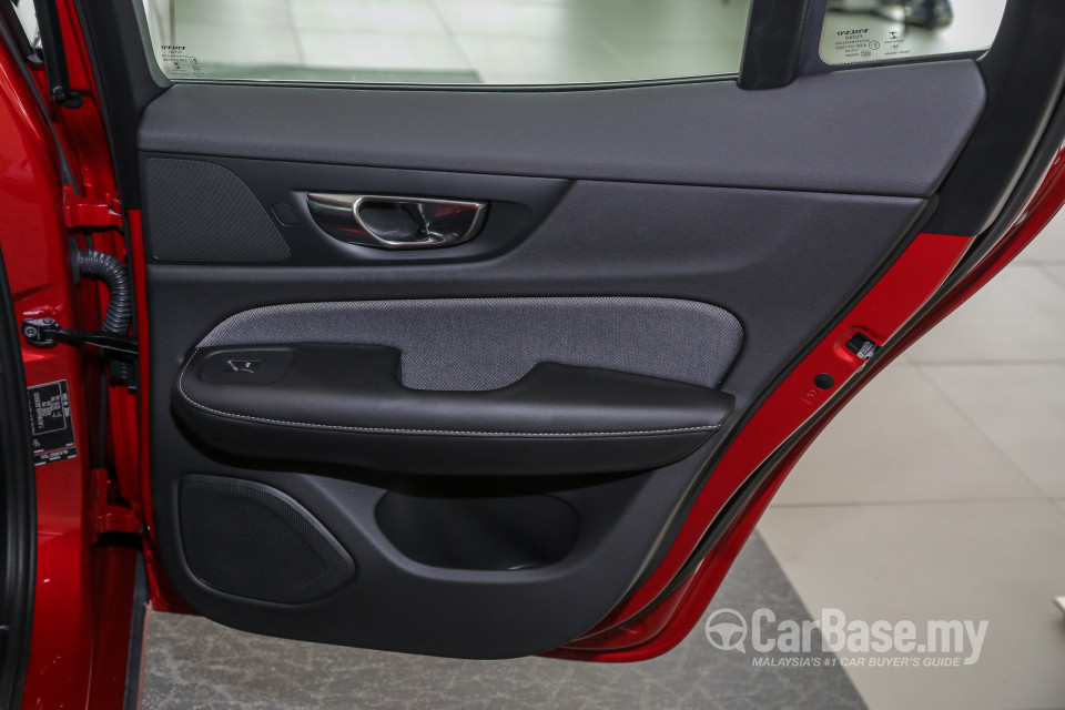 Volvo S60 Mk3 (2019) Interior