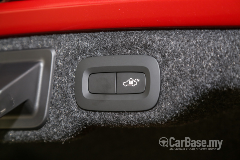 Volvo S60 Mk3 (2019) Interior
