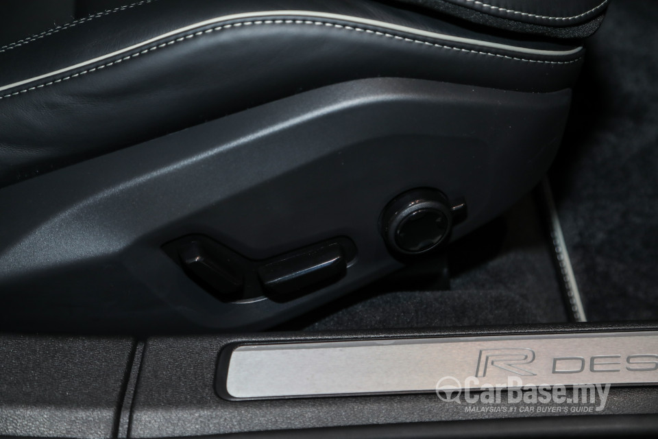 Volvo S60 Mk3 (2019) Interior