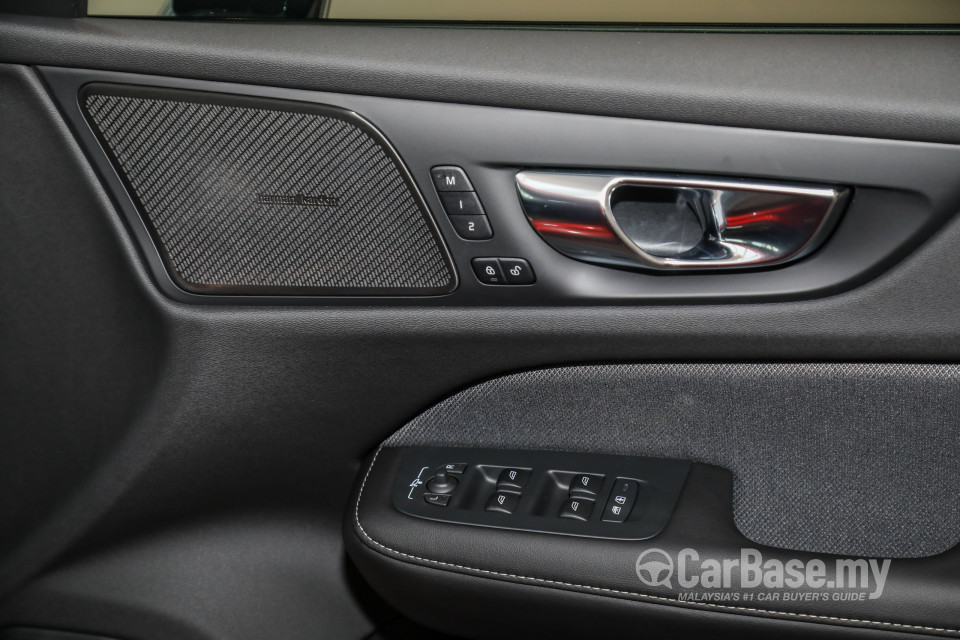 Volvo S60 Mk3 (2019) Interior
