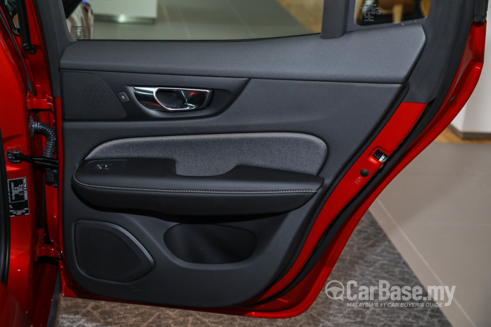 Volvo S60 Mk3 (2019) Interior