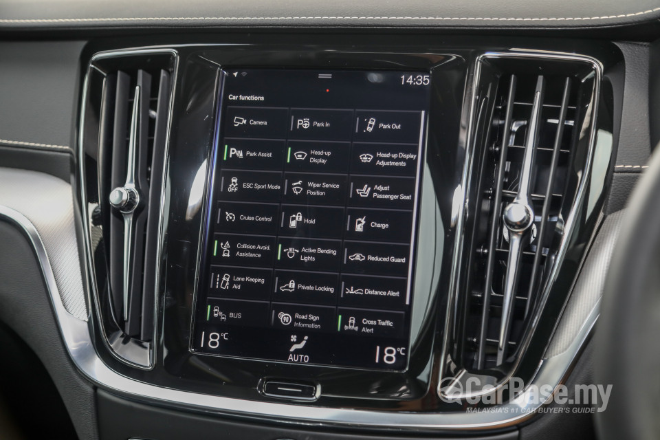 Volvo S60 Mk3 (2019) Interior