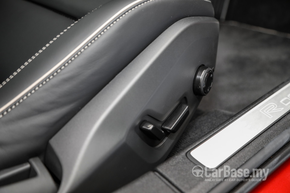 Volvo S60 Mk3 (2019) Interior