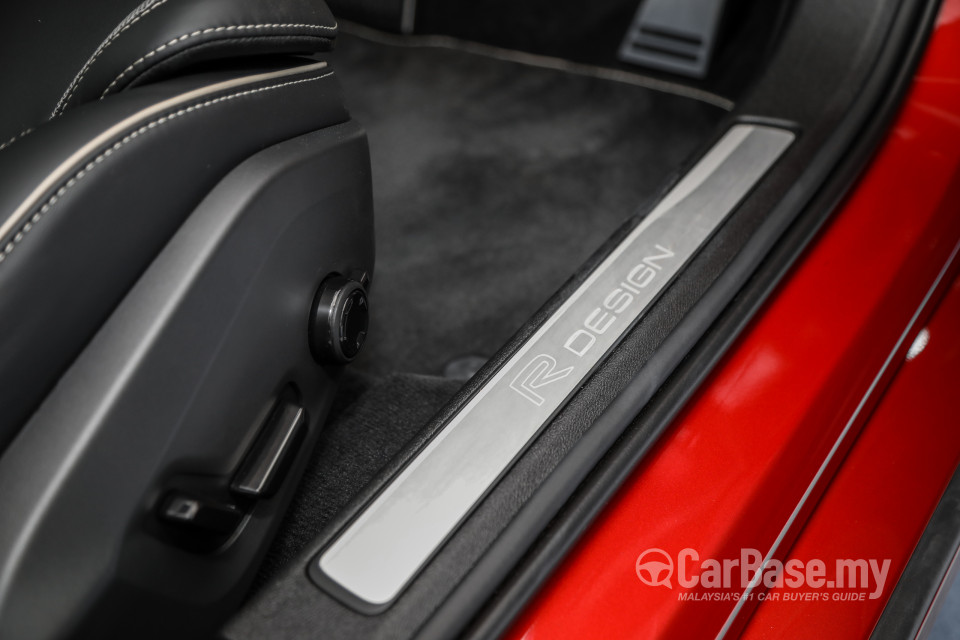 Volvo S60 Mk3 (2019) Interior