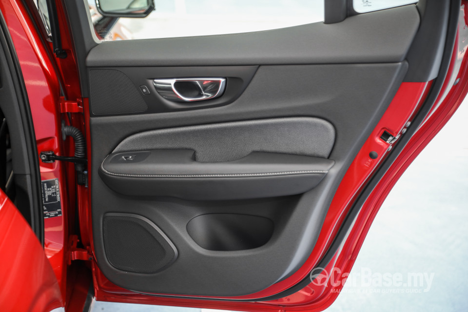 Volvo S60 Mk3 (2019) Interior