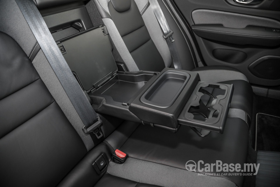 Volvo S60 Mk3 (2019) Interior