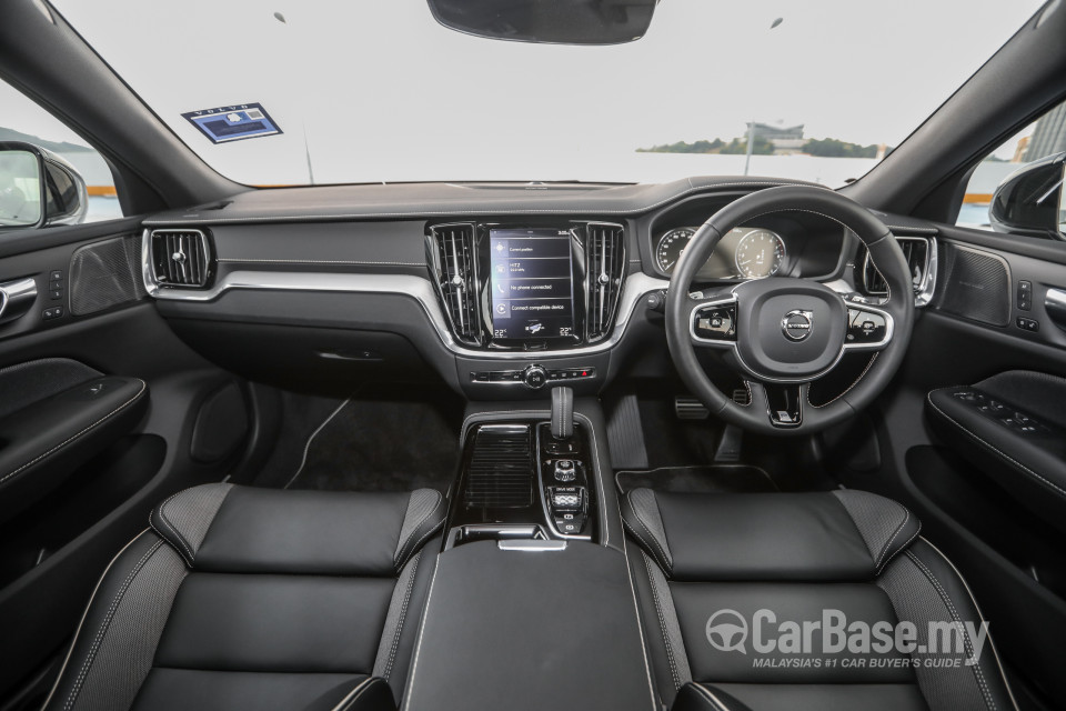 Volvo S60 Mk3 (2019) Interior