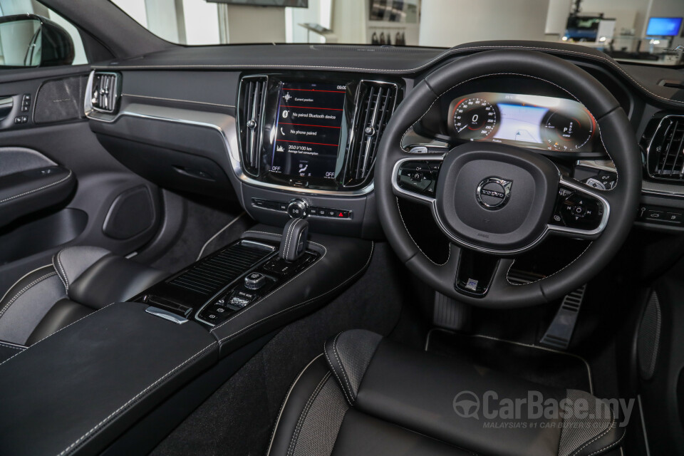 Volvo S60 Mk3 (2019) Interior