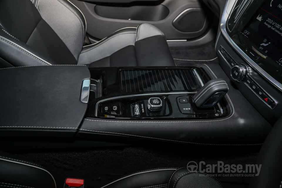 Volvo S60 Mk3 (2019) Interior