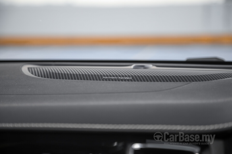 Volvo S60 Mk3 (2019) Interior